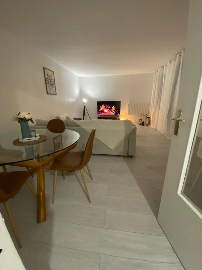 Appartement Chaville Exterior foto